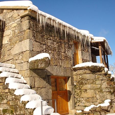 Gasthaus Casa Da Feira Lobios Exterior foto